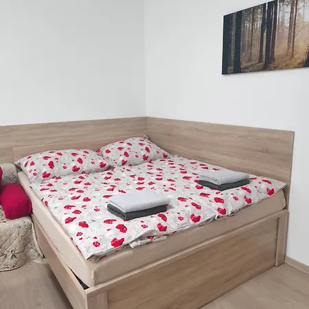 Lägenhet Kurdejov Hustopeče