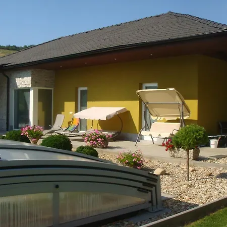 Kurdějov * Hustopeče